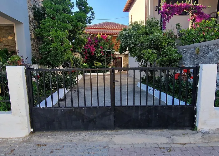 Nikolaos House