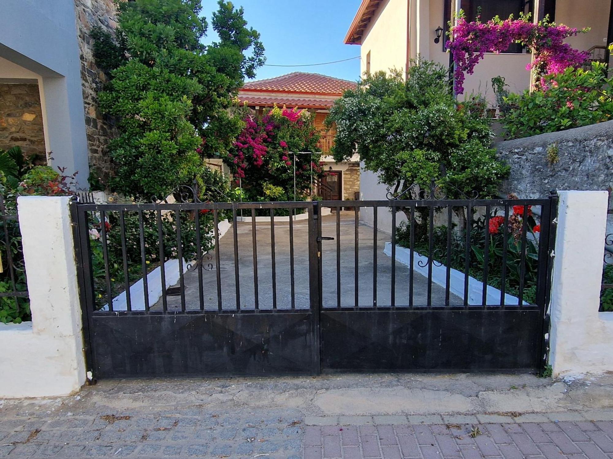 Nikolaos House Apartment *